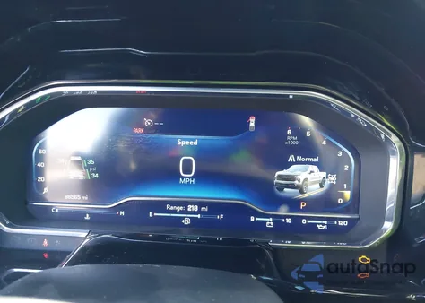 2022 Chevrolet Silverado 1500 4Wd Short Bed Lt Trail Boss z USA, uszkodzony, nr VIN 3GCUDFED0NG634299